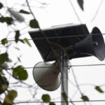 අපේ කන් බිහිරි කිරීමට පන්සල්වලට ඉඩ නොදිය යුතුය