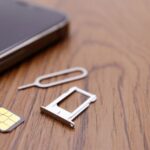 දුරකතන සිම් කාඩ්පත් යළි ලියාපදිංචිය අපරාධකරුවන් නිරාවරණයටද? අපරාධකරුවන් හා සමාගම් ආරක්ෂාවටද?