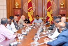 දෙමළ සහ මුස්ලිම් පක්ෂ සමඟ ජනපති සාකච්ඡා – නව ව්යවස්ථාව, පළාත් සභා ඡන්දය සහ ඉඩම් ගැටලු කෙරෙහි අවධානය