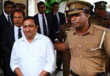 අකිල විරාජ්ට ඇප